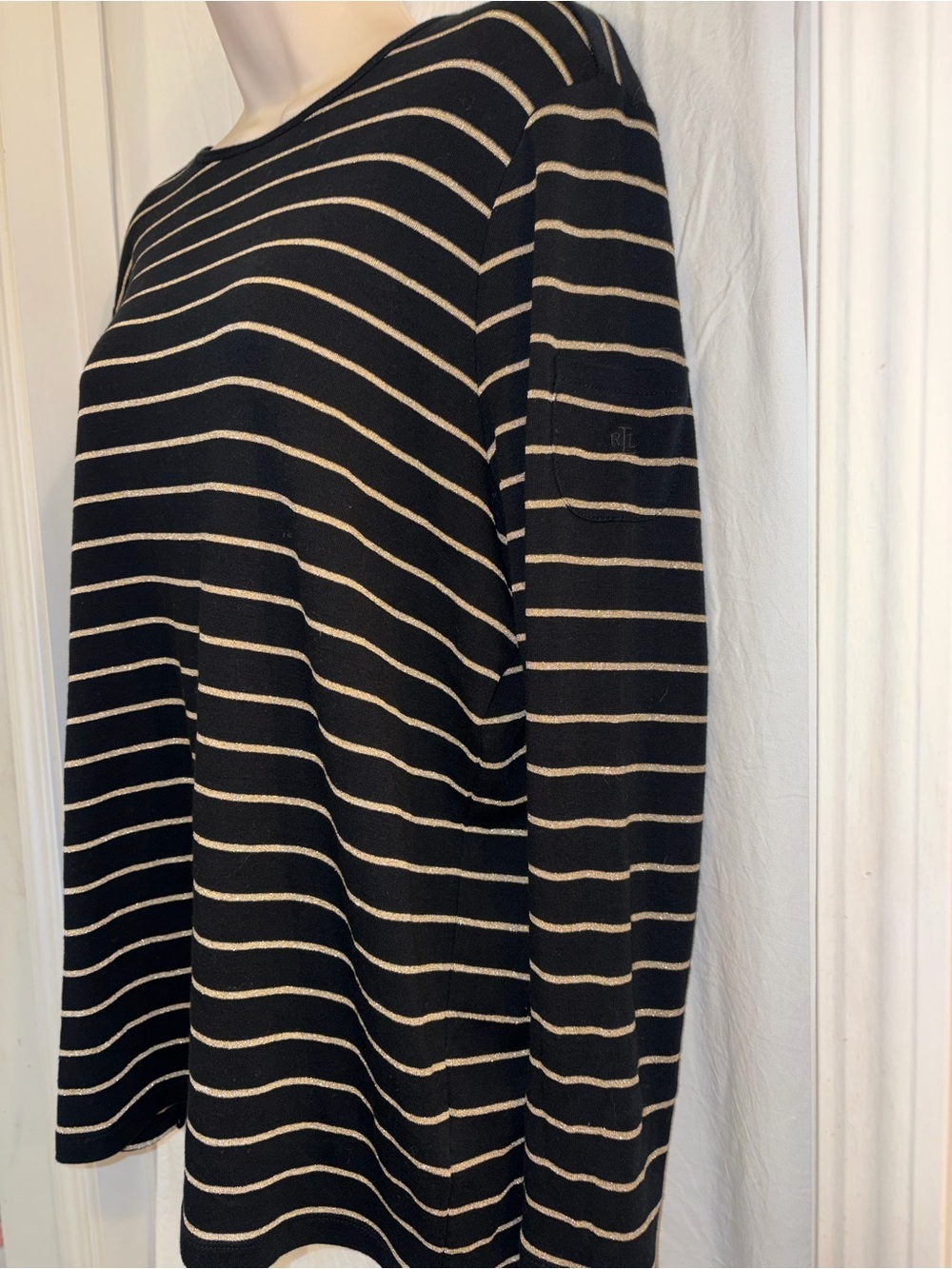Lauren Ralph Lauren 90% cotton Black & Gold Striped Long Sleeve Top LIKE NEW - Picture 4 of 6